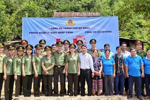 Xây nhà tình nghĩa cho hộ khó khăn nơi biên giới Tây Bắc thành phố