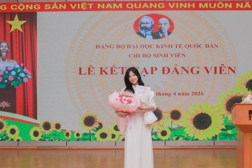 Hành trình rèn luyện của nữ sinh ngành Luật: Học để hiểu, làm để trưởng thành