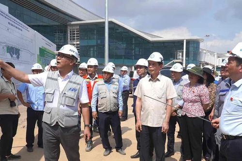 Phó Chủ tịch Quốc hội Nguyễn Hồng Diên kiểm tra dự án sân bay Long Thành