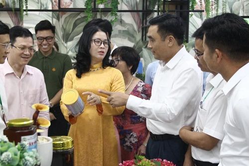 '3 nhà' liên kết đào tạo nhân lực gắn với thực tiễn