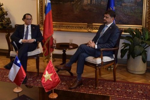 Đại sứ Nguyễn Việt Cường thúc đẩy hợp tác lập pháp với Quốc hội Chile khóa mới