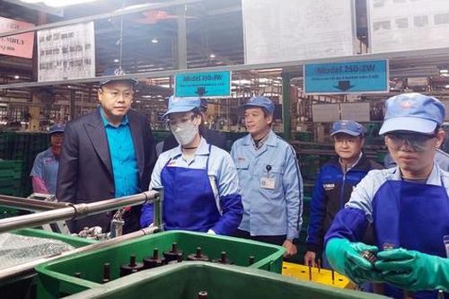 Xây dựng môi trường làm việc lành mạnh, tích cực