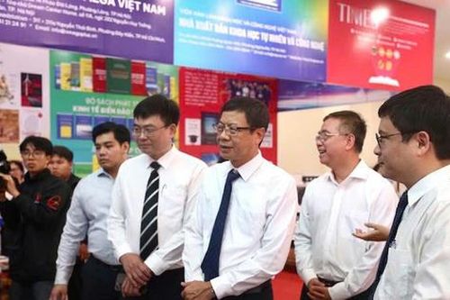 Sách và công nghệ đồng hành kiến tạo Việt Nam số