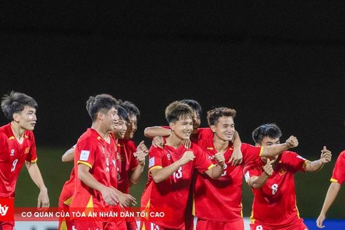 U17 Việt Nam dẫn đầu bảng C, giành vé vào tứ kết U17 châu Á 2026