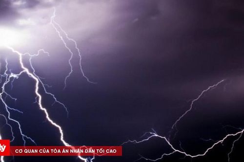 Quảng Ngãi: Hai người tử vong do sét đánh