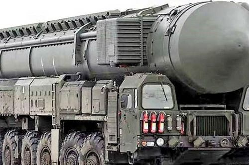 Tên lửa RS-28 Sarmat tốc độ Mach 25, tầm bắn 35.000km, 16 đầu đạn MIRV, 'mạnh nhất thế giới'