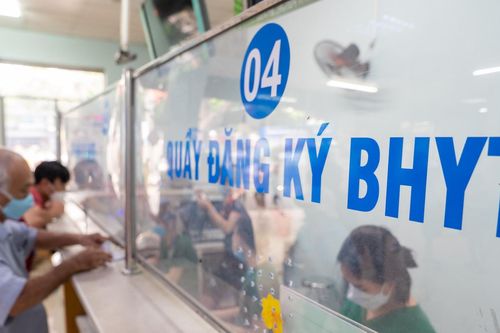 Người dân phản ánh quy định về chuyển viện BHYT còn bất cập, Bộ Y tế nói gì?