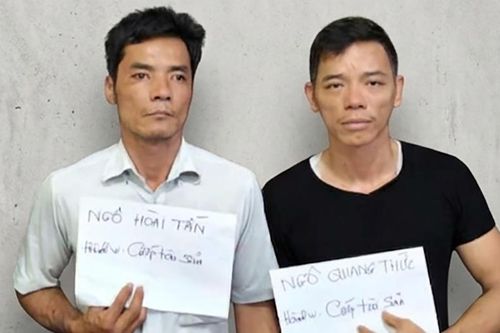 Lộ danh tính nhóm xông vào nhà dân ở TPHCM, đánh người, cướp tài sản để 'siết nợ'