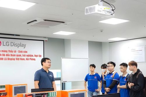 'Chìa khóa' giúp Trường Đại học Thành Đô nhận đánh giá cao từ QS