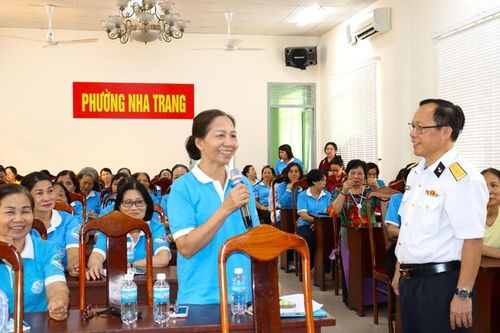Lan tỏa tình yêu biển, đảo Việt Nam đến cán bộ phụ nữ Nha Trang
