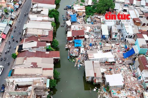 Di dời nhà ở ven kênh, rạch ở TP Hồ Chí Minh - Bài 2: Những 'nút thắt' khiến việc di dời gặp khó