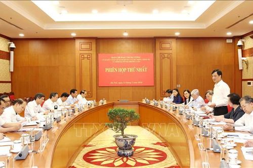 Phiên họp thứ nhất Ban Chỉ đạo Trung ương về sơ kết 1 năm vận hành bộ máy của hệ thống chính trị và chính quyền địa phương 2 cấp