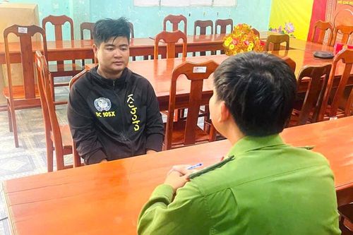 Tạm giữ đối tượng dùng dao cướp tài sản