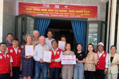 Khởi công và bàn giao nhà nhân đạo cho các hoàn cảnh khó khăn