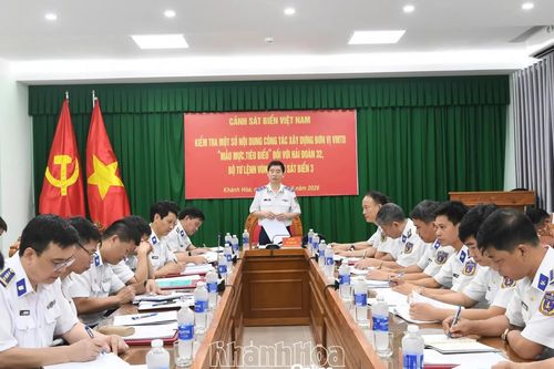 Bộ Tư lệnh Cảnh sát biển Việt Nam kiểm tra công tác xây dựng đơn vị tại Hải đoàn 32