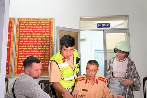 Thách thức trong quản lý người nước ngoài - Kỳ 2: Bát nháo khi tham gia giao thông