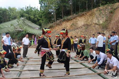 Múa sạp - lan tỏa nét tinh hoa văn hóa dân tộc