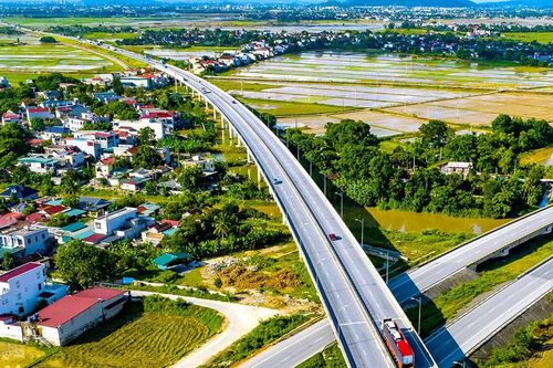 Đề xuất bổ sung quy hoạch 3 tuyến cao tốc, đầu tư sau năm 2030
