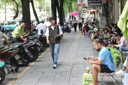 Hà Nội có thể cho thuê vỉa hè đối với hộ kinh doanh