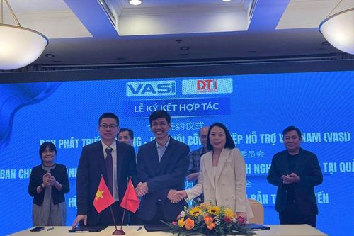 Doanh nghiệp công nghiệp hỗ trợ 'gom lực' xây hệ sinh thái công nghiệp xanh