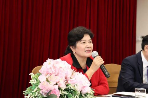 Nguyên Phó Chủ tịch Thường trực Hội BVQTE Việt Nam Ninh Thị Hồng: 'Khoảng trống lớn nhất hiện nay là phòng ngừa và phát hiện sớm nguy cơ bạo hành trẻ em'