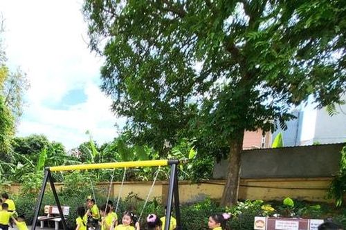 Phường Việt Hưng ra mắt công trình sân chơi thiếu nhi