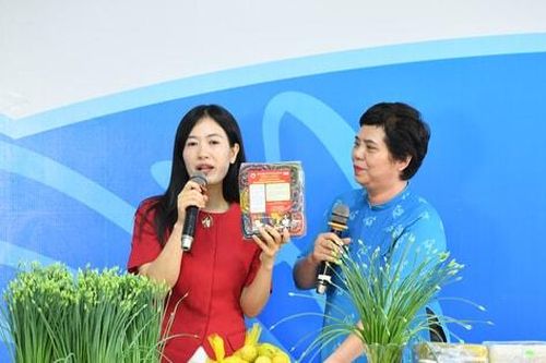 Hà Nội: Tập huấn bán hàng đa kênh và livestream cho nữ chủ doanh nghiệp