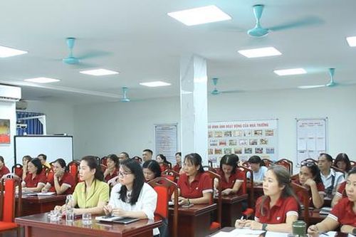 Phường Phú Thượng quán triệt Nghị quyết 02 của Bộ Chính trị tại các cơ sở giáo dục