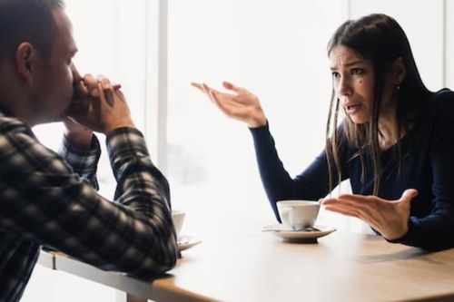 3 kiểu người đừng dại dột tiếp tục giữ liên lạc sau tuổi trung niên