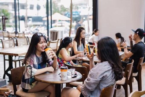 Tác hại của đồ ngọt đối với sức khỏe học sinh