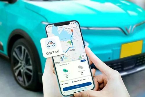 Khi nào thủ đô Hà Nội sẽ chuyển toàn bộ taxi, xe công nghệ sang xe điện?