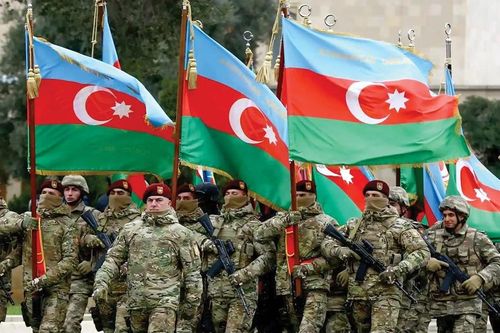 Chính sách 'xoay trục' ủng hộ Ukraine của Azerbaijan khiến Nga lo ngại