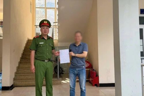 Liên tiếp hỗ trợ tìm cháu bé bị lạc trở về với gia đình