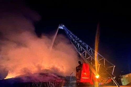 Quảng Ngãi: Khẩn trương xử lý vụ cháy tại bãi rác Nghĩa Kỳ