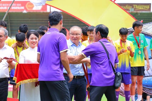 Chức vô địch nghẹt thở ở giải U14 quốc tế Gia Lai
