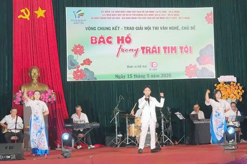Hội thi văn nghệ chủ đề 'Bác Hồ trong trái tim tôi'