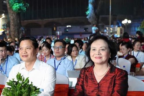 Bí thư Trung ương Đảng, Phó Thủ tướng Phạm Thị Thanh Trà dự khai mạc Mùa du lịch Thái Nguyên 2026
