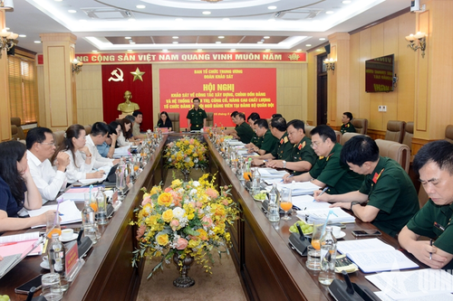 Đoàn công tác Ban Tổ chức Trung ương khảo sát tại Đảng bộ Quân đội