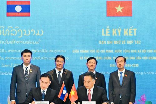TPHCM và Thủ đô Viêng Chăn ký kết Bản ghi nhớ hợp tác giai đoạn 2026 - 2030