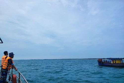 Nỗ lực tìm kiếm ngư dân mất tích trên vùng biển Quảng Trị