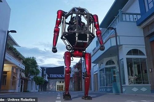 Robot biến hình khổng lồ gây sốt toàn cầu
