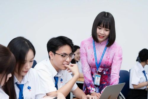 Siết hệ số quy đổi giảng viên thạc sĩ: Cơ hội nâng chuẩn đội ngũ