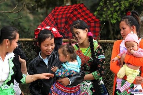 Quyền tiếp cận công lý cho phụ nữ và trẻ em gái