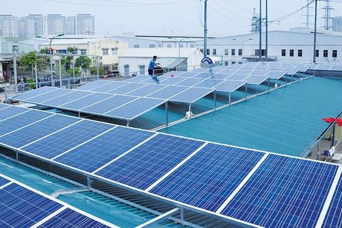 Chủ xưởng thu 6 tỷ/năm từ cho thuê mái nhà làm điện mặt trời