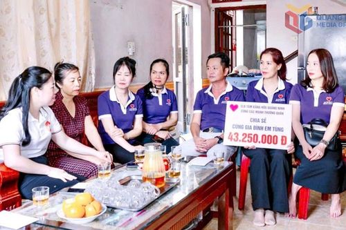 Trao hỗ trợ gần 280 triệu đồng cho gia đình người hiến tạng ở Quảng Ninh