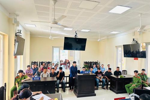 Bản án nghiêm khắc cho nhóm đối tượng gây rối trật tự công cộng bằng hung khí nguy hiểm