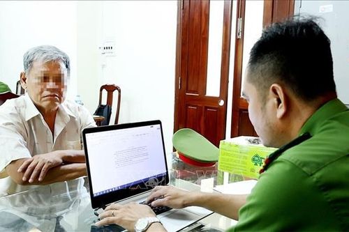 Khởi tố 2 đối tượng cưỡng đoạt trên 1.600 tấn cá tra và hủy hoại tài sản