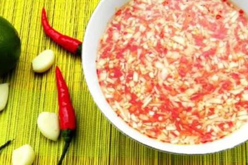 Ăn đồ chua cay chỉ thấy vị ngọt, nam sinh viên 20 tuổi 'sốc nặng' khi biết lý do