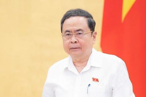 Chủ tịch Quốc hội ký ban hành các nghị quyết về nhân sự