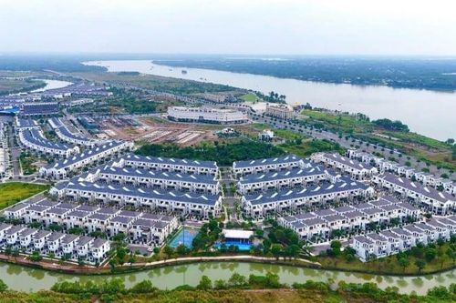 Đồng Nai lên thành phố: Không thể 'mặc áo cũ'